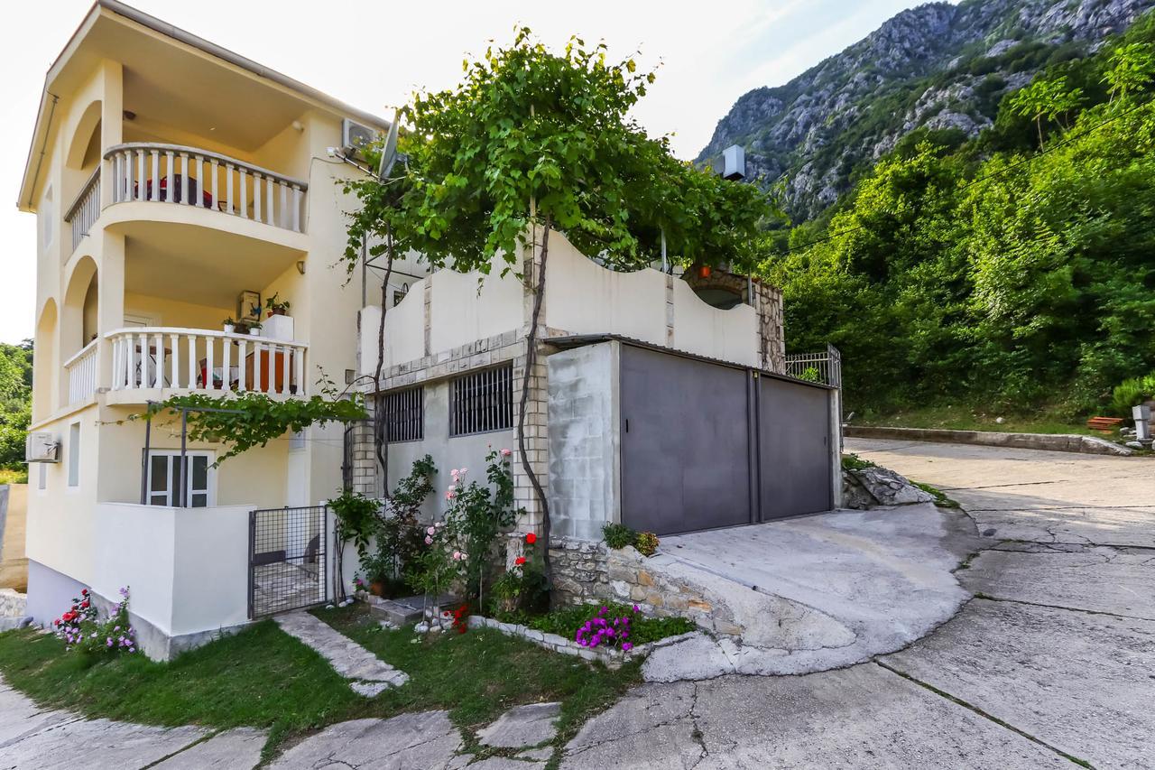 Apartments Zeko Donji Morinj Dış mekan fotoğraf